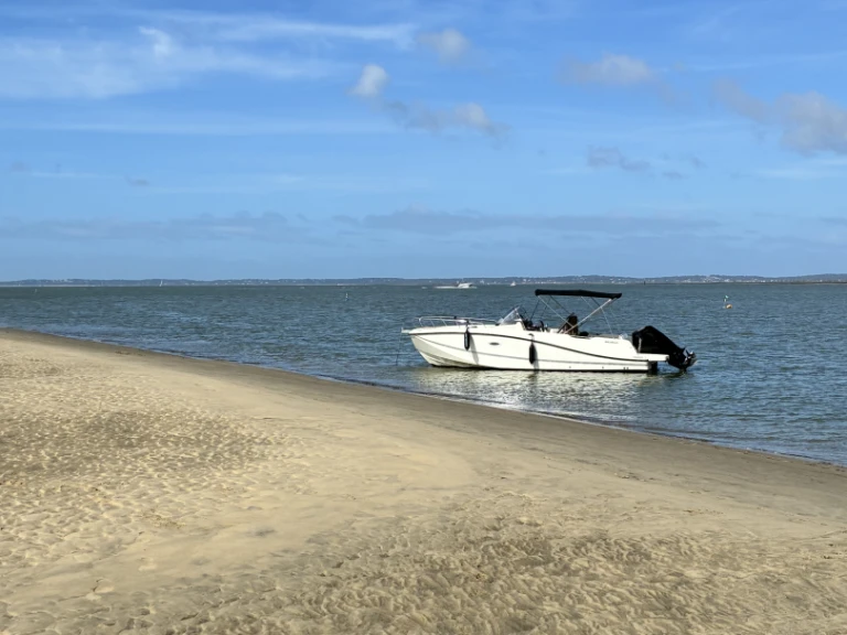 Jachthuur in Arcachon - Quicksilver Activ 755 Sundeck via SamBoat