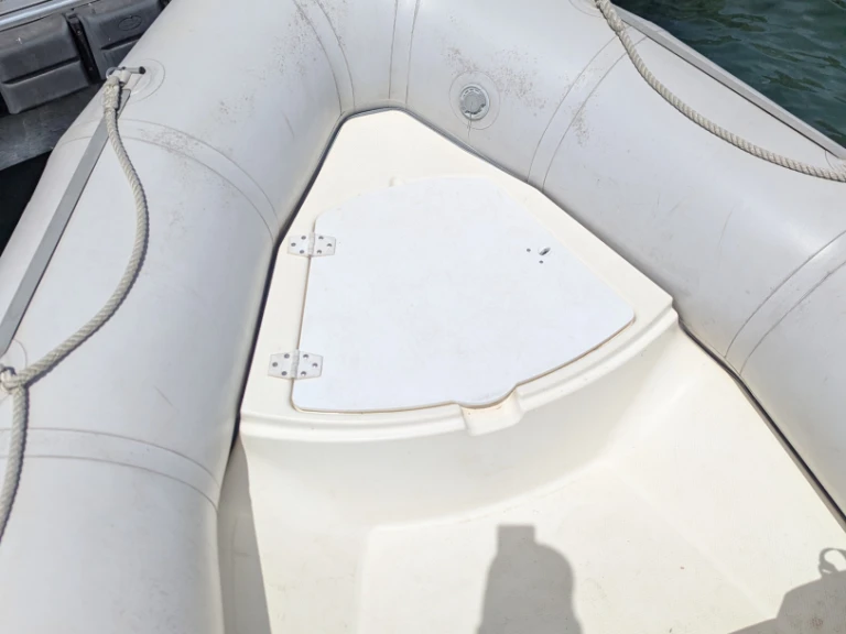 Bootverhuur Bombard Explorer 500 SB in Annecy via SamBoat
