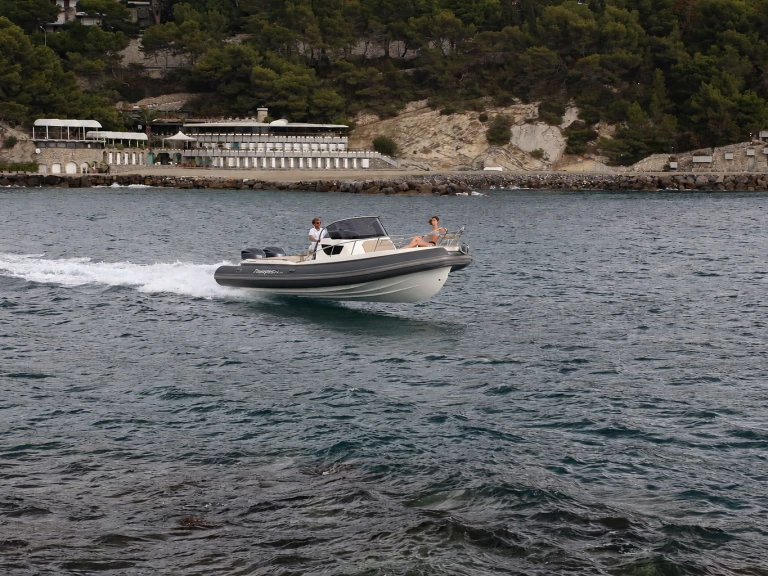 Bootverhuur Le Lavandou goedkoop Tempest 900 WA