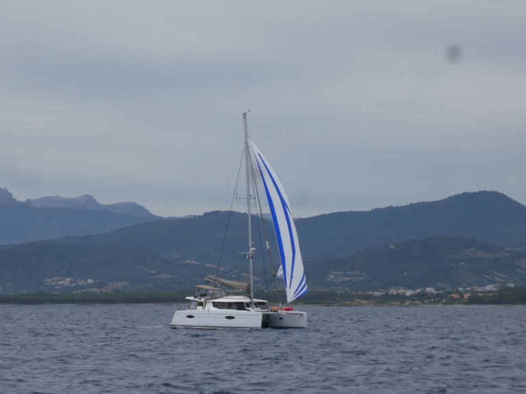 Fountaine Pajot Helia 44 Maestro te huur van particulier of professional in Canet-en-Roussillon