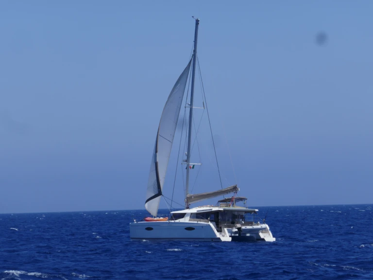 Jachthuur in Canet-en-Roussillon - Fountaine Pajot Helia 44 Maestro via SamBoat