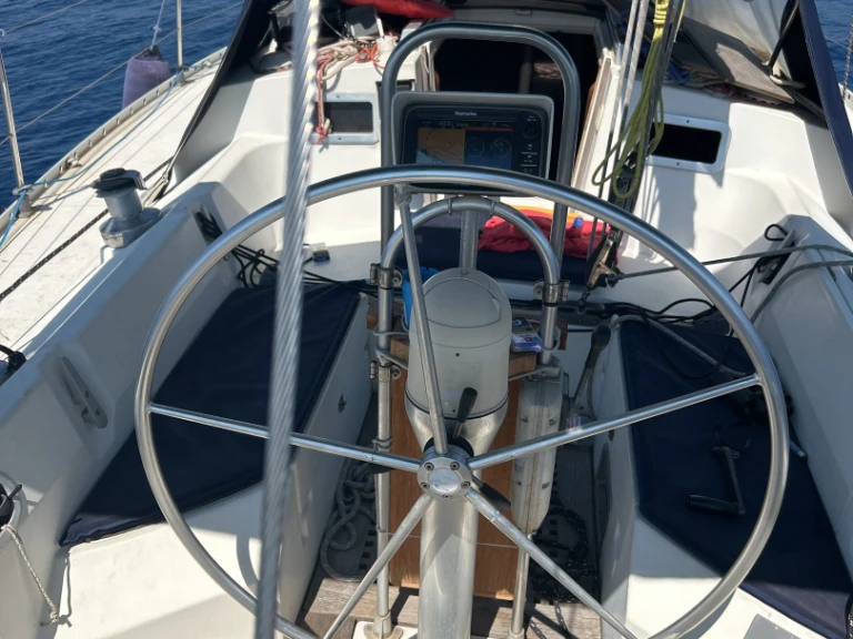 Bootverhuur Bénéteau First 375 in Genova via SamBoat