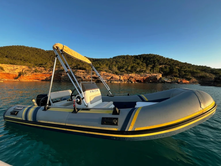 Huur RIB met of zonder schipper Narwhal in Portinatx