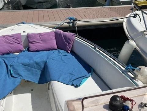 Verhuur Motorboot Arcoa met vaarbewijs