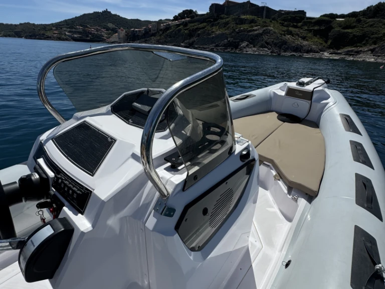 Ranieri Cayman 26 Sport Touring te huur van particulier of professional in Argelès-sur-Mer