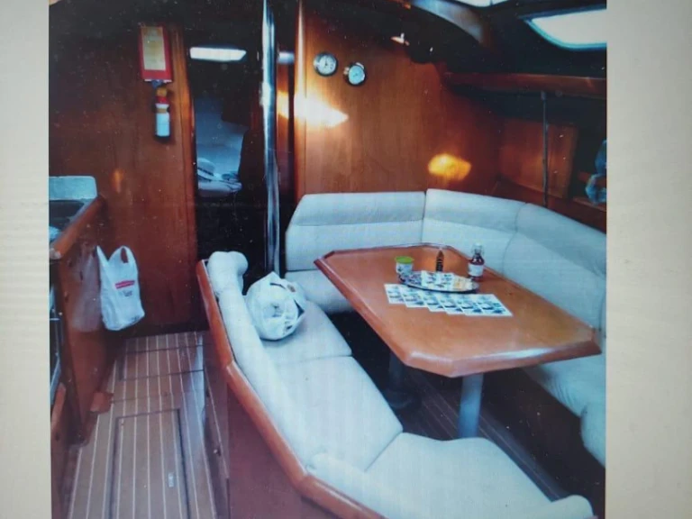 Jeanneau Sun Odyssey 42.2 te huur van particulier of professional in Kórfos