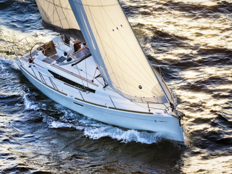 Jeanneau Sun Odyssey 389 te huur van particulier of professional in Palma de Mallorca