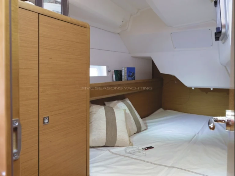 Jachthuur in Palma de Mallorca - Jeanneau Sun Odyssey 389 via SamBoat