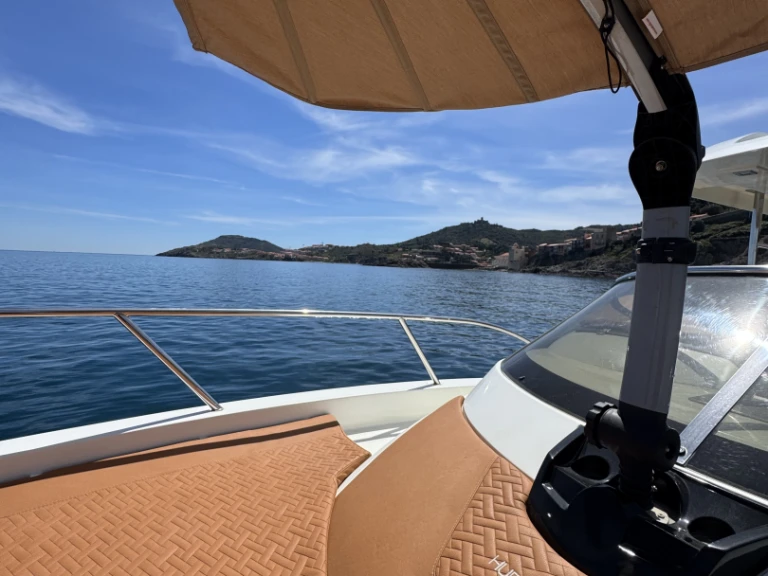 Bootverhuur Argelès-sur-Mer goedkoop HURACAN 9.8