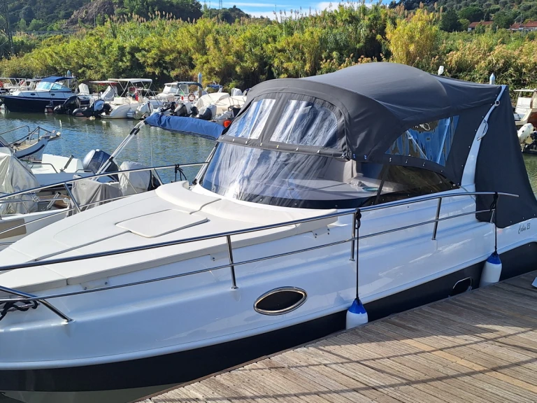 Bootverhuur Italmar Italmar Cabin 23 in Piombino via SamBoat
