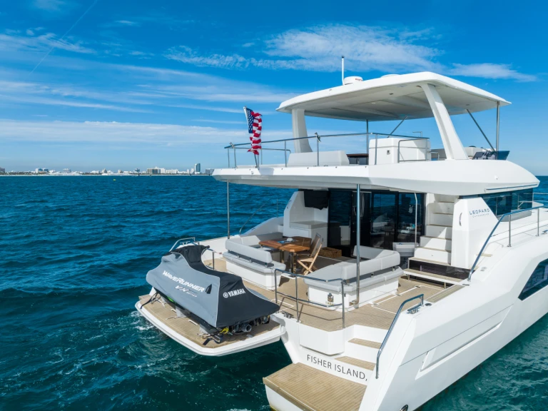 Verhuur Catamaran in Miami - Leopard Leopard 53 Powercat