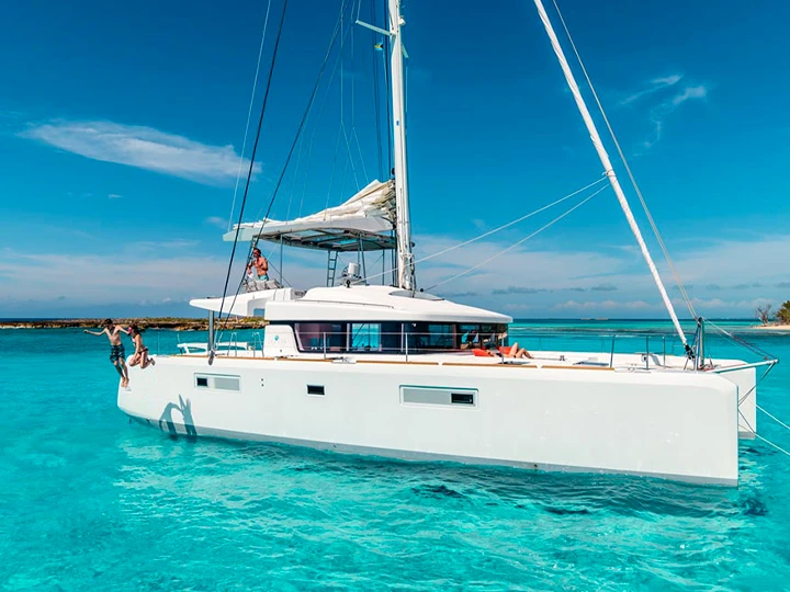 Bootverhuur Athene goedkoop Lagoon 52 F