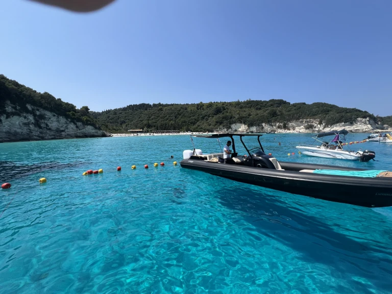 Bootverhuur Sunseeker Portofino 400 in Nydri via SamBoat