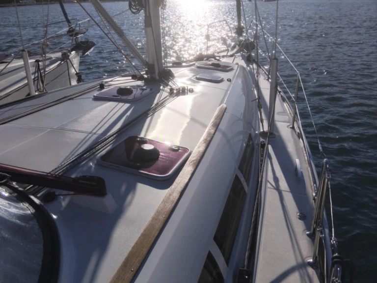 Huur een Jeanneau Sun Odyssey 44i in Puerto de Pollensa