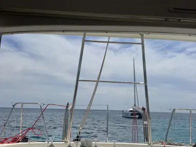 Verhuur Catamaran Lagoon met vaarbewijs