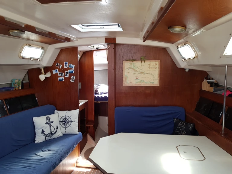 Verhuur Zeilboot Hunter met vaarbewijs