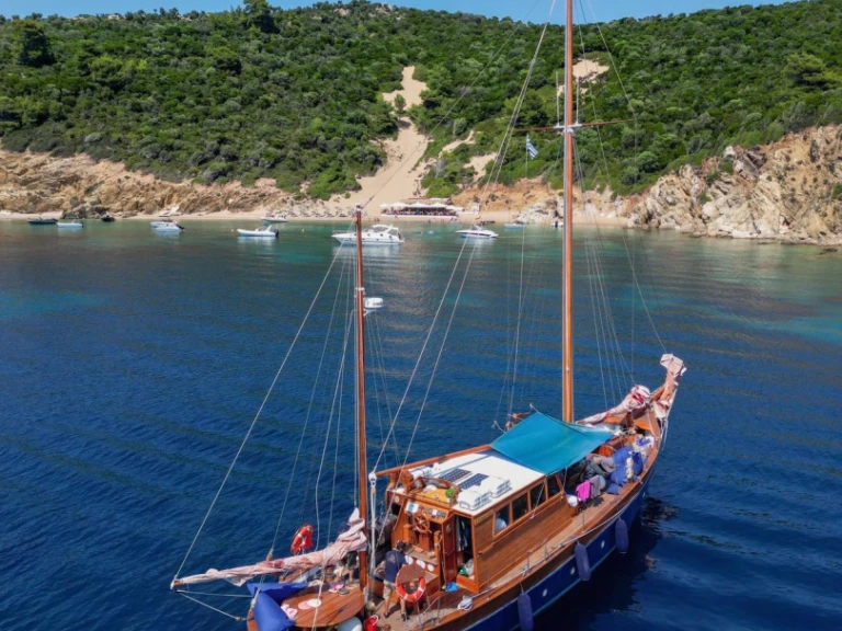 Huur een Custom made by Psarros shipping Liberty in Skiathos