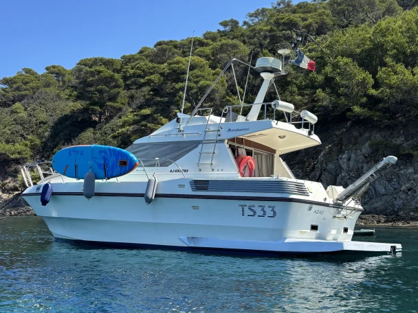 Jachthuur in Antibes - Birchwood TS-33 via SamBoat