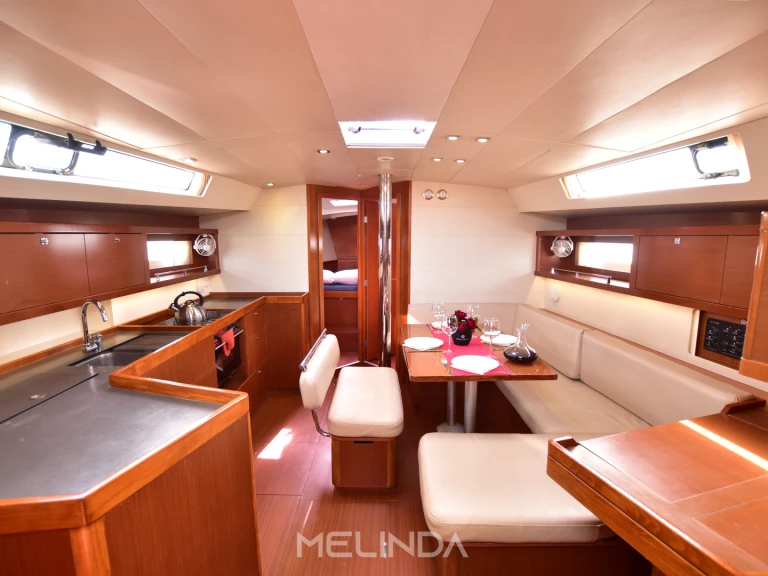 Huur Zeilboot met of zonder schipper Bénéteau in Lefkáda