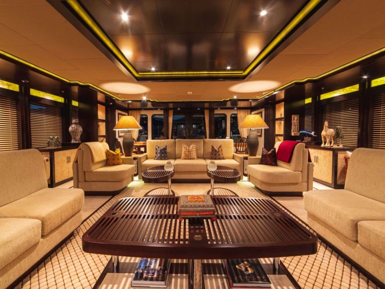 Huur een Feadship TRIDENT in Bodrum