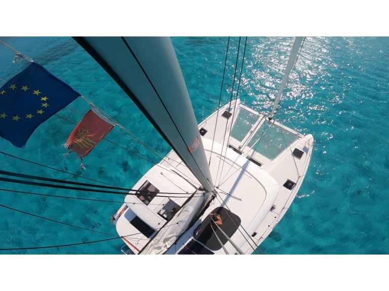 Catamaran te huur in Hyères voor de beste prijs