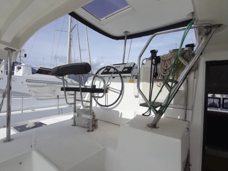 Jachthuur in Hyères - Lagoon Lagoon 42 via SamBoat