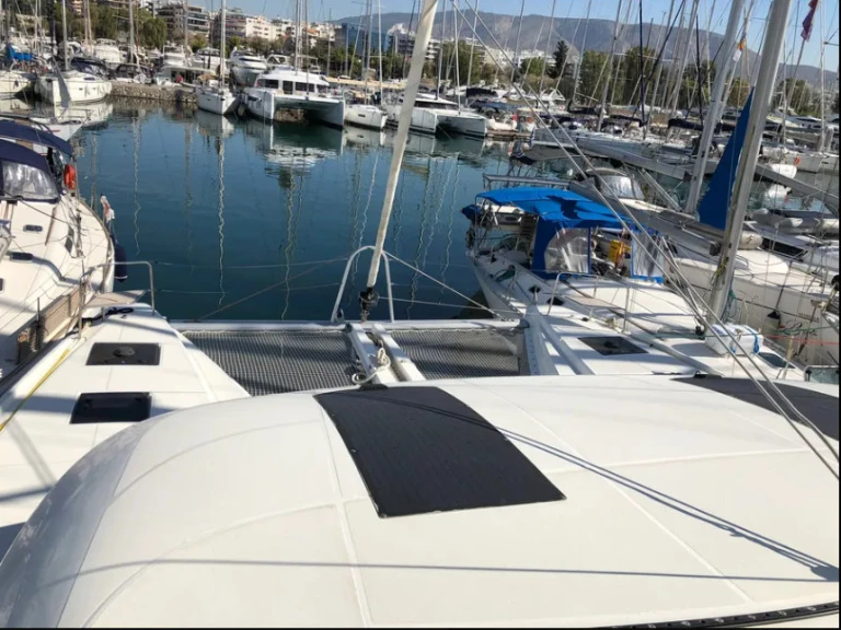 Lagoon Lagoon 50 te huur van particulier of professional in Álimos
