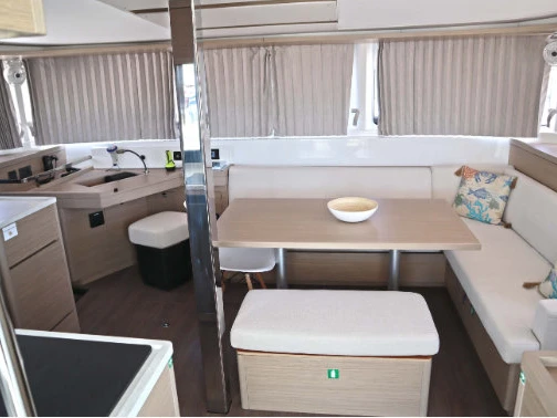 Huur Catamaran met of zonder schipper Lagoon in Álimos