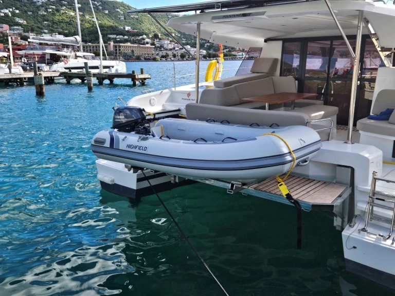 Verhuur Catamaran in Frenchtown - Fountaine Pajot Fountaine Pajot FP 41 Maesto 3 