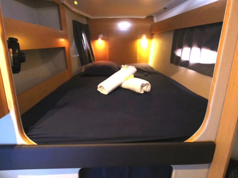 Verhuur Catamaran in Nosy Be - Fountaine Pajot Lipari 41