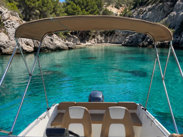 Bootverhuur Sainte-Maxime goedkoop cap-camarat 505 Style