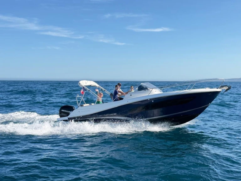 Jachthuur in Empuriabrava - Jeanneau Cap Camarat 7.5 WA Serie 2 via SamBoat