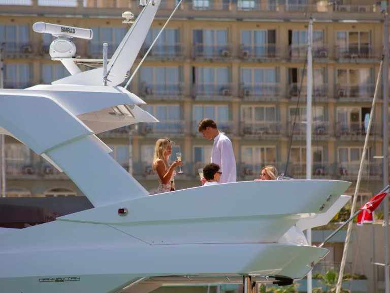 Bootverhuur Sunseeker Manhattan 66 in San Ġiljan via SamBoat