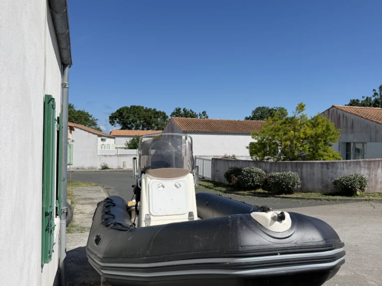 Verhuur RIB in La Cotinière - Bombard Sunrider 550