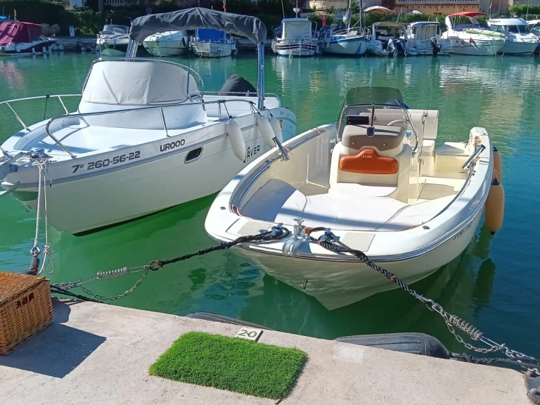 Invictus  FX 190 te huur van particulier of professional in Club Nàutic Santa Ponsa