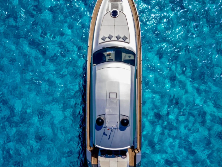 Bootverhuur Pershing Pershing 64 in Cannes via SamBoat