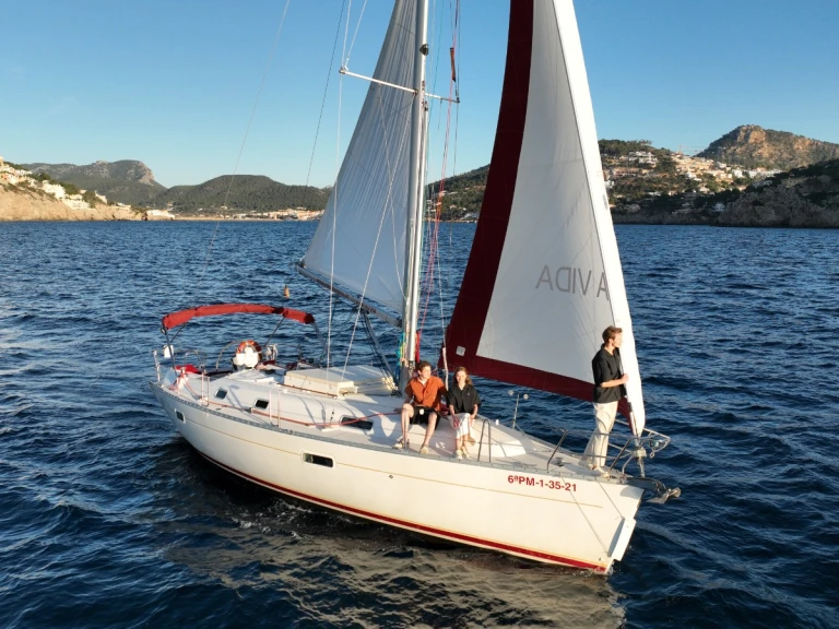 Huur een Bénéteau Oceanis 361 Clipper in Port d'Andratx