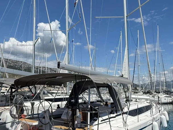 Bootverhuur Bavaria Bavaria C42 in Kaštela via SamBoat