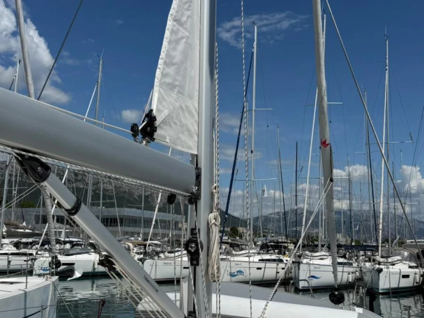 Zeilboot te huur in Kaštela voor de beste prijs