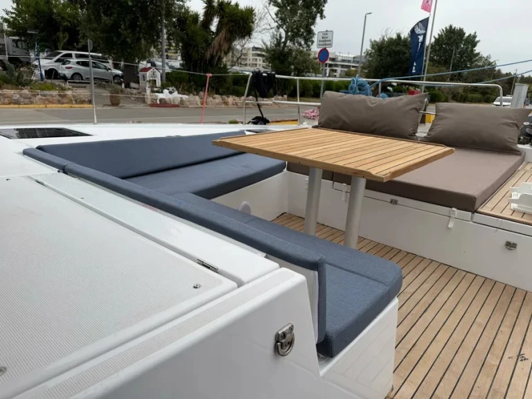 Verhuur Catamaran in Mykonos (Island) - Bali Bali 5.2 - 6 + 2 cab.