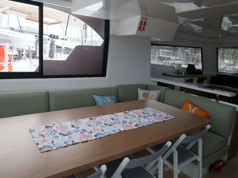 Verhuur Catamaran Bali met vaarbewijs
