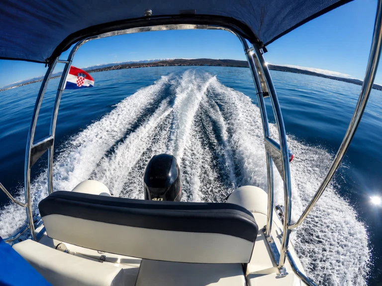 Huur RIB met of zonder schipper Bsc in Zadar