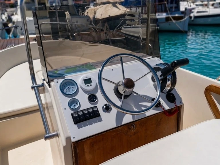 Jachthuur in Porto di Alghero - Omnia Omnia 600 via SamBoat