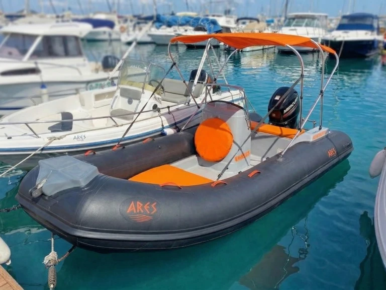 Bootverhuur Alghero goedkoop Sacs S 500