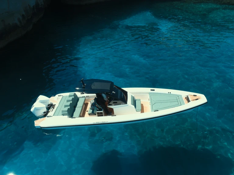 Bootverhuur Technohull GTX in Kýthnos (City) via SamBoat