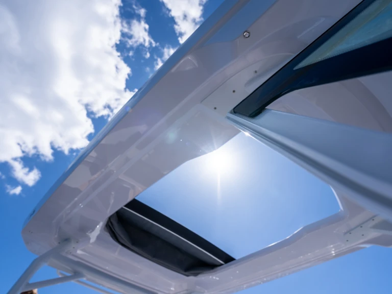 Motorboot te huur in Split Port voor de beste prijs