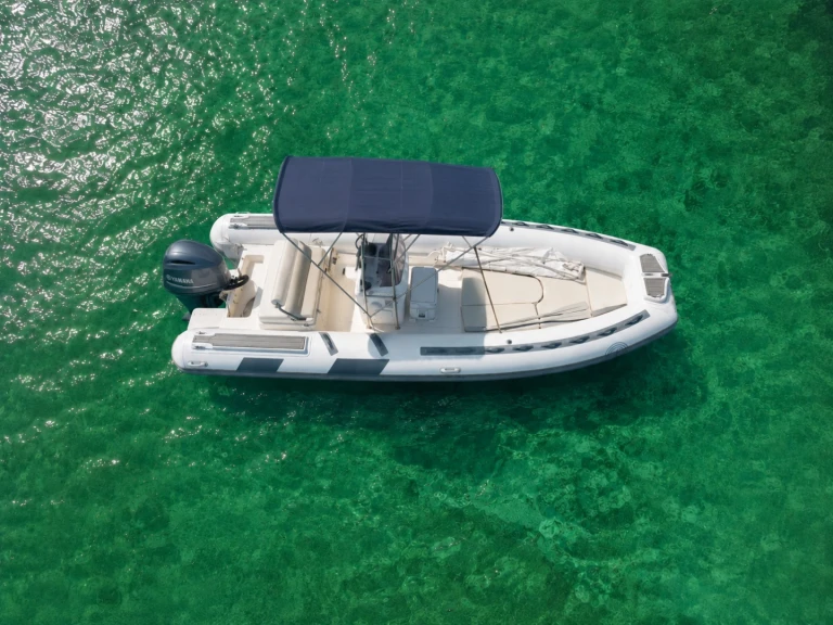 Motorboot te huur in Can Picafort voor de beste prijs