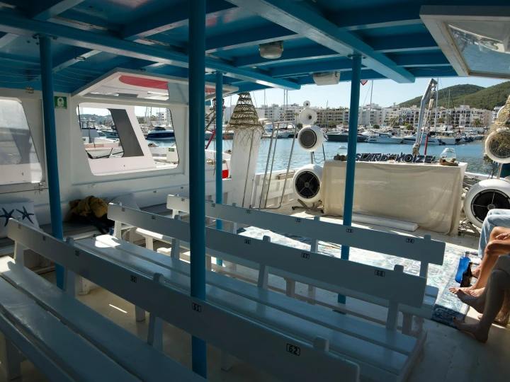 Artesanal Golondrina te huur van particulier of professional in Marina Botafoch