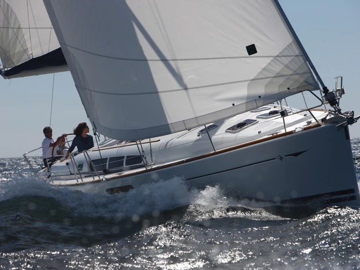 Verhuur Zeilboot in La Spezia - Jeanneau Sun Odyssey 44i