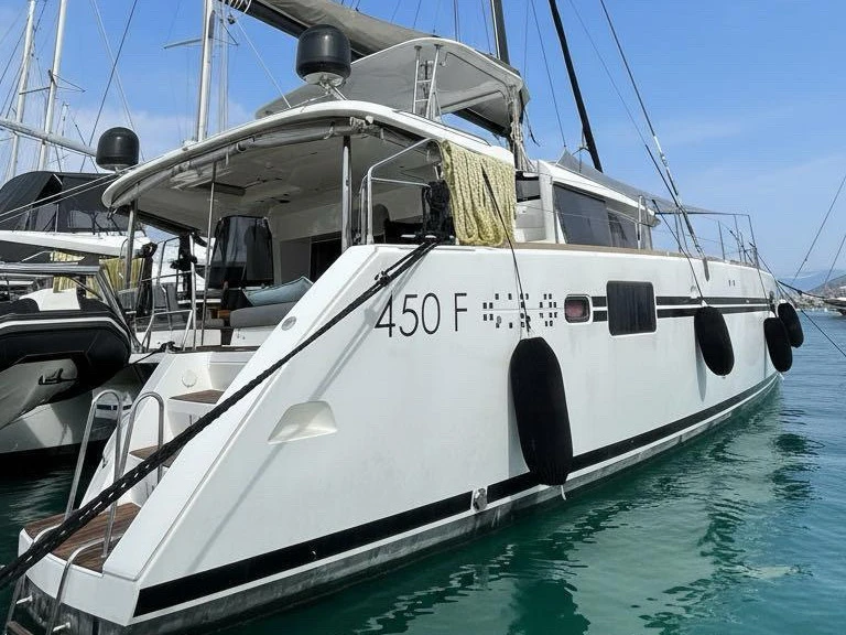 Huur een Lagoon Lagoon 450 F in Fethiye